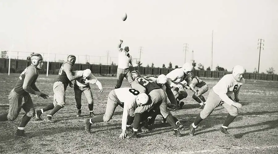 American football: history, rules, roles, fouls and gear 2 history of american football