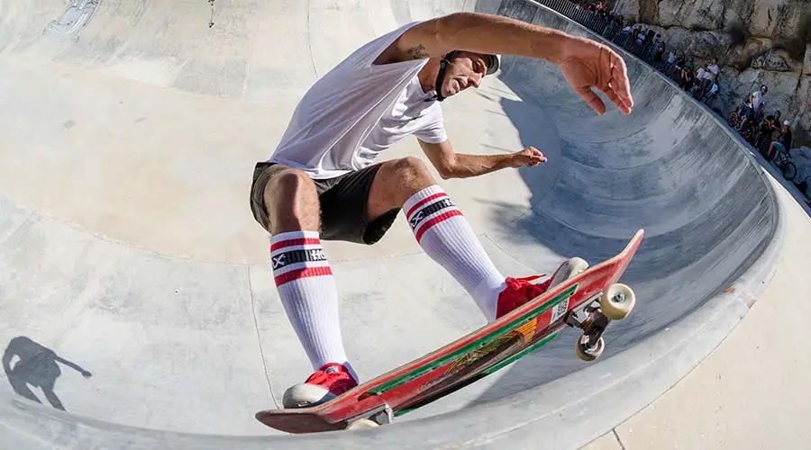Modalities and types of skateboarding: street, vertical, bowl and more 4 types of skateboarding bowl