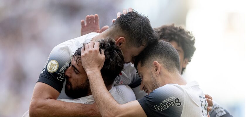 Vessoni exalta vitória do Corinthians sobre o Bahia