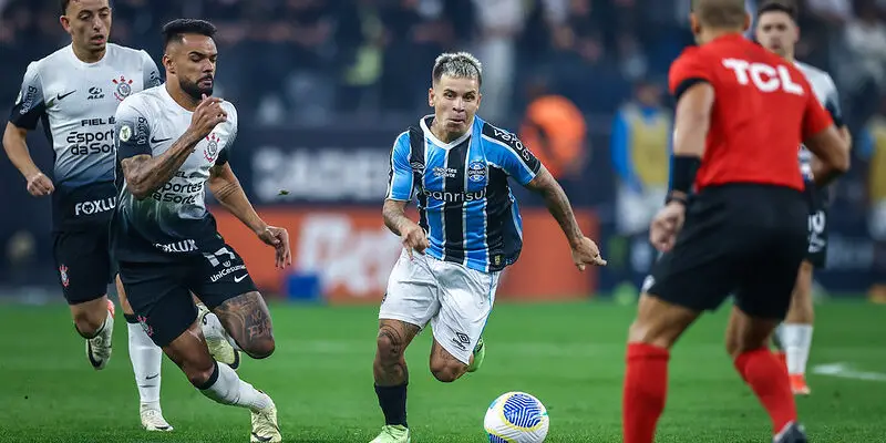 Corinthians x Grêmio duelam pela Copa do Brasil