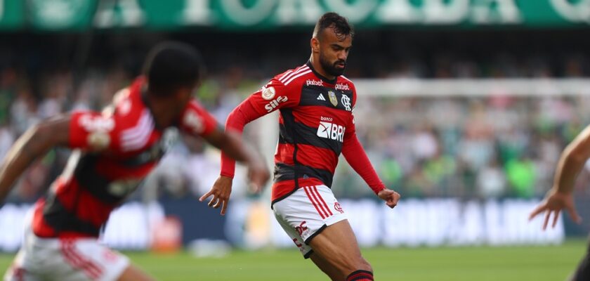 Rennes faz oferta por Fabricio Bruno, do Flamengo