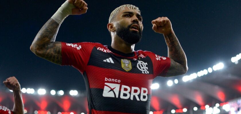 Gabigol, do Flamengo, volta a ficar suspenso