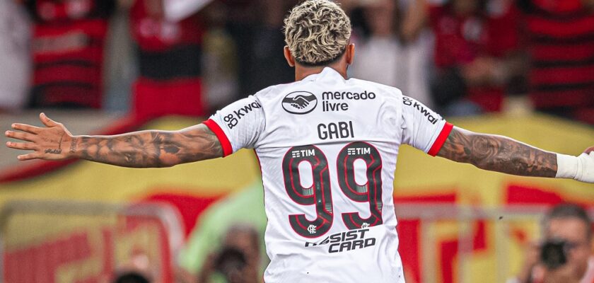 Gabigol, do Flamengo, troca farpas com Benja