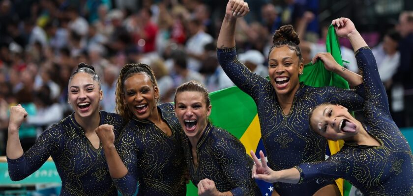 Ginástica Brasileira fica com inédito bronze na disputa por equipes nas Olimpíadas 2024