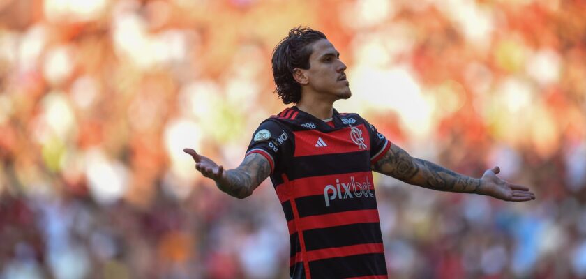 Pedro, do Flamengo, brilha na artilharia mundial