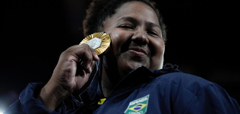 Beatriz Souza dá o primeiro ouro ao Time Brasil nas Olimpíadas 2024