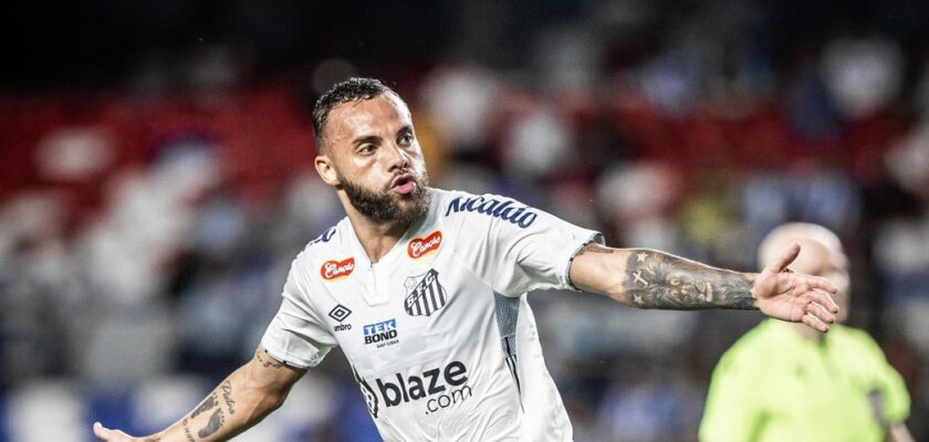 Paysandu e Santos se enfrentaram pela Série B