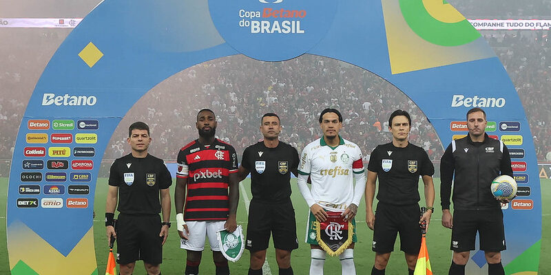 Palmeiras x Flamengo medem forças em jogo decisivo das oitavas da Copa do Brasil