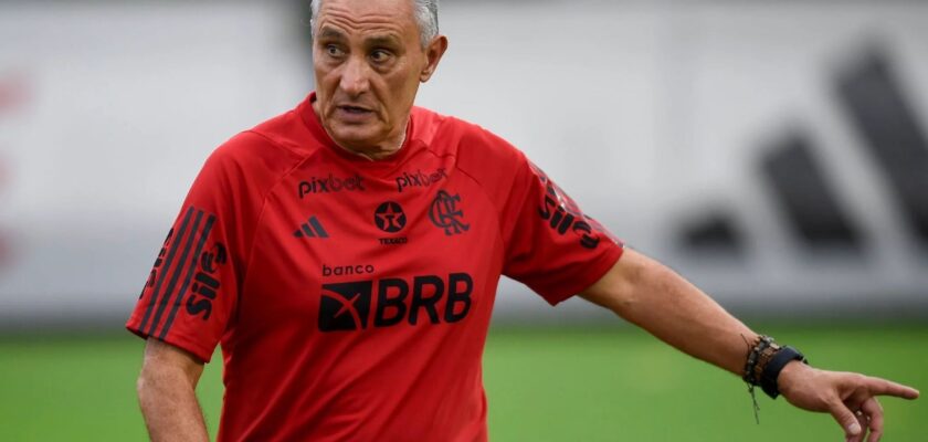 Flamengo vai avaliar situação do técnico Tite após eliminação