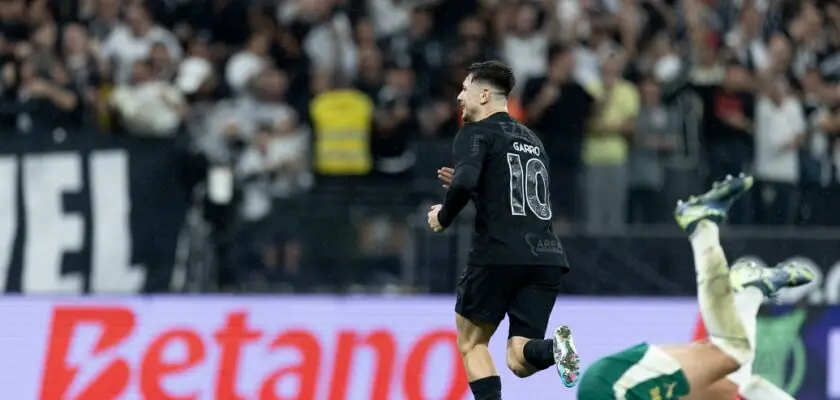 Garro abriu o placar para o Corinthians na vitória sobre o Palmeiras